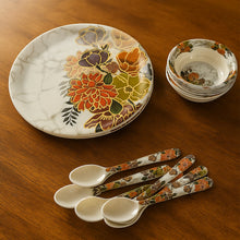 Dream 18-Piece Plastic Dinner Set – Unique Flower Design, 6 Plates, 6 Bowls & 6 Spoons, Microwave & Dishwasher Safe